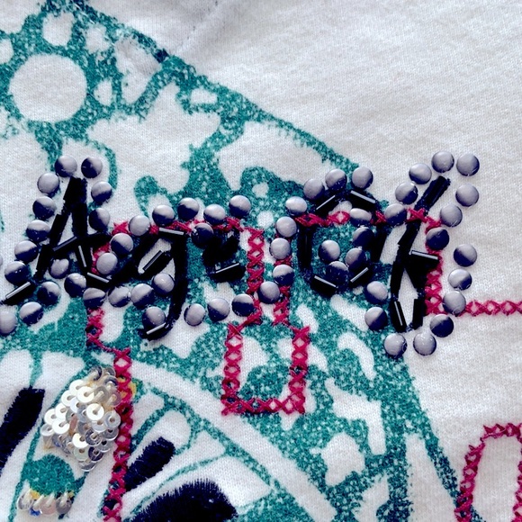 Tommy Hilfiger Vintage Bell Sleeve Shirt with Tassel Detail - Picture 5 of 8